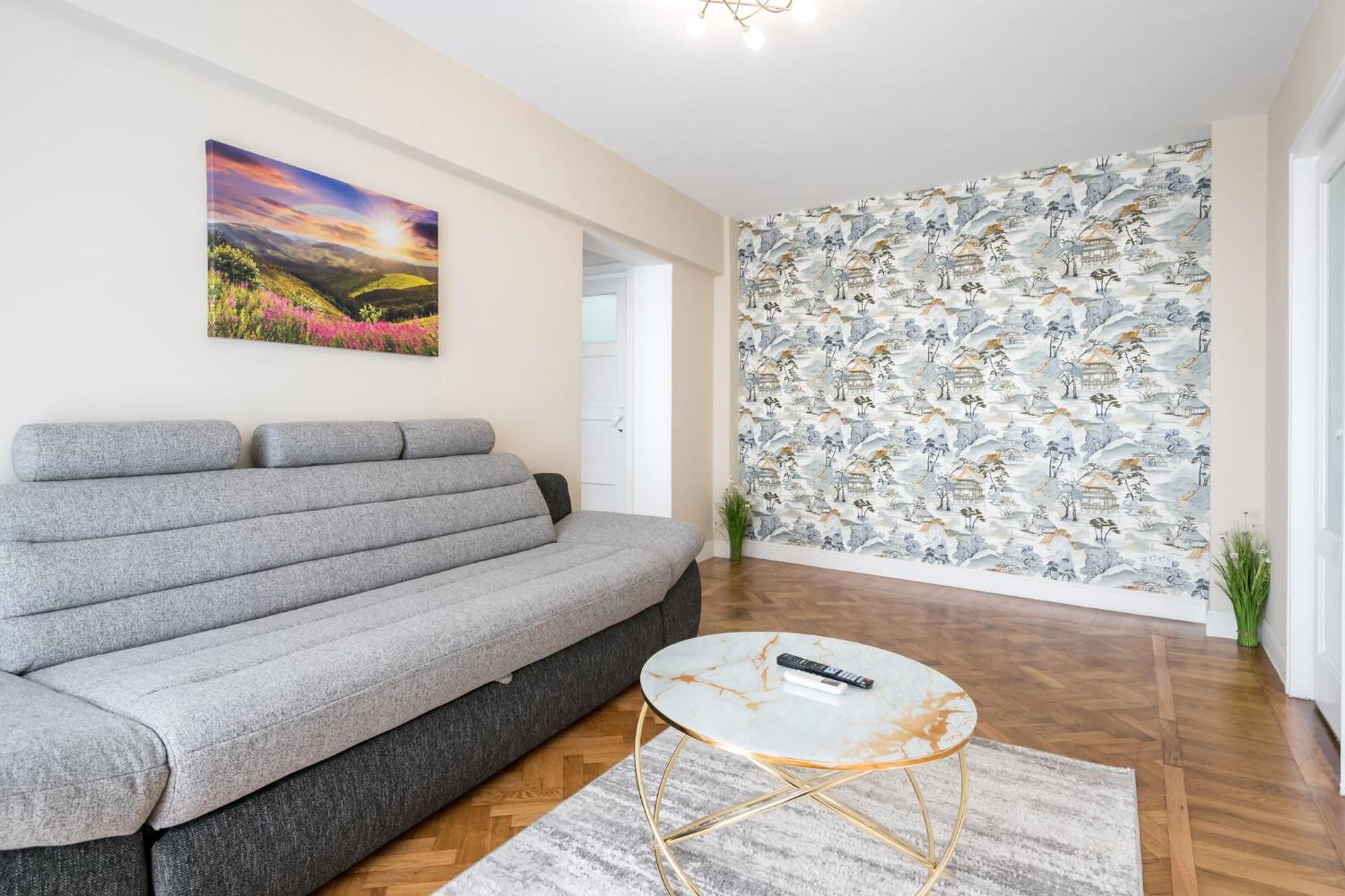 City View Apartment With Private Balcony ブカレスト エクステリア 写真