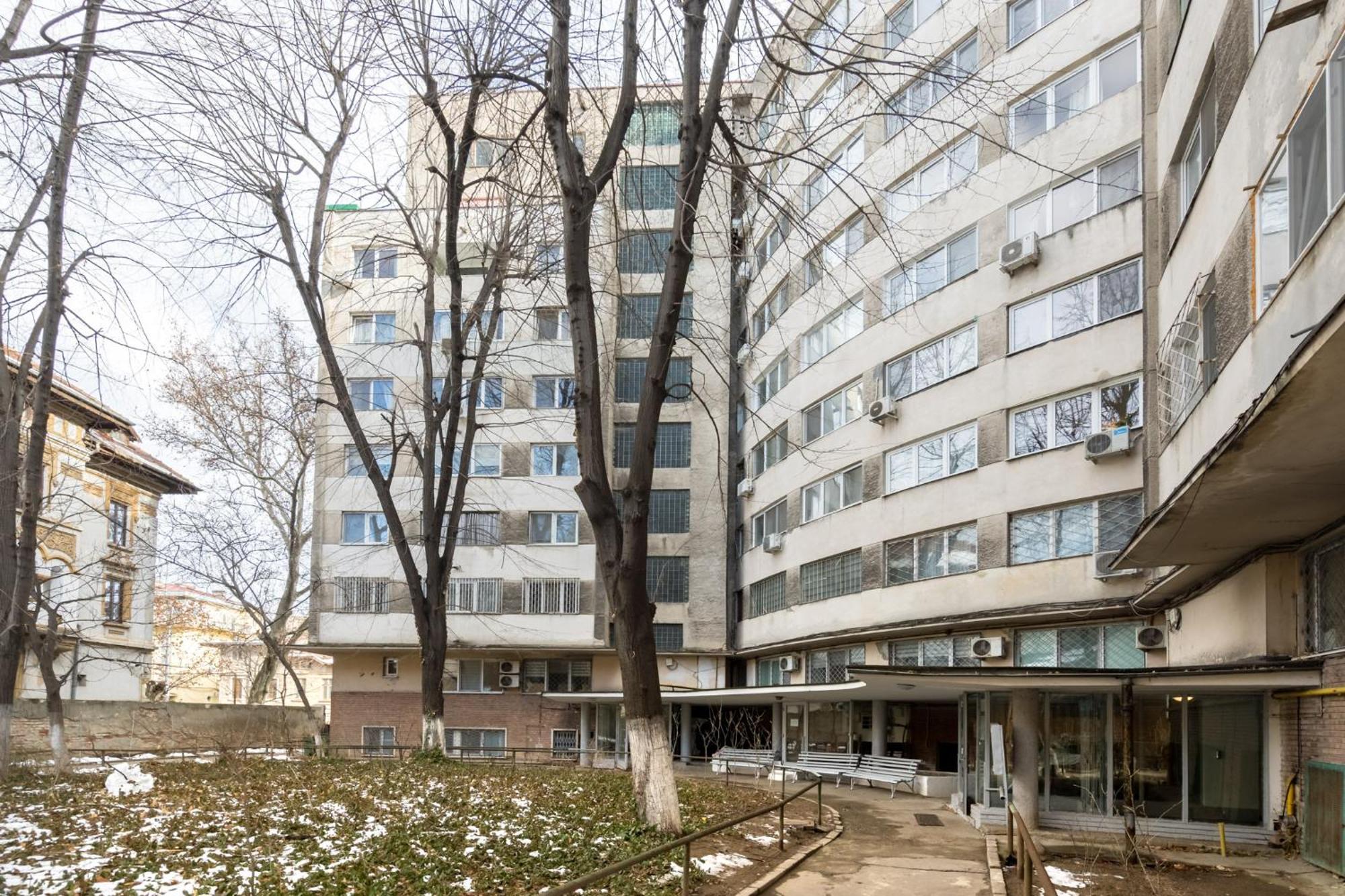 City View Apartment With Private Balcony ブカレスト エクステリア 写真
